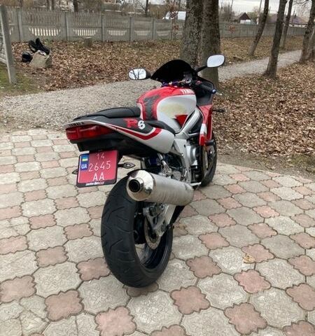 Ямаха R6, об'ємом двигуна 0.6 л та пробігом 30 тис. км за 4799 $, фото 8 на Automoto.ua