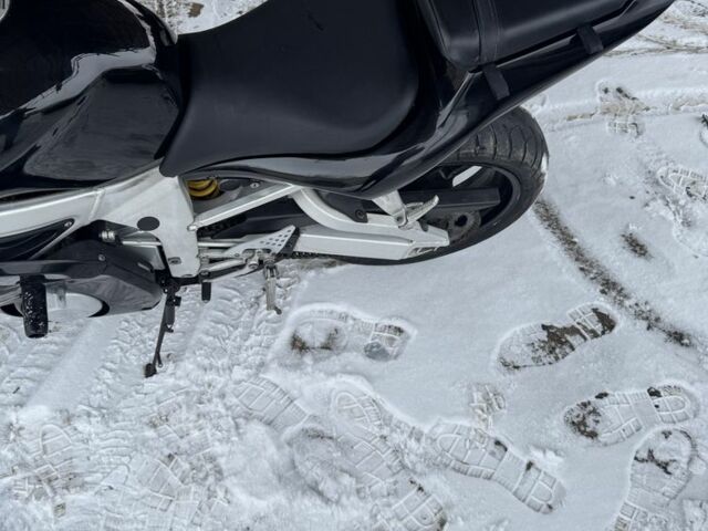 Ямаха R6, об'ємом двигуна 0.6 л та пробігом 0 тис. км за 4500 $, фото 7 на Automoto.ua