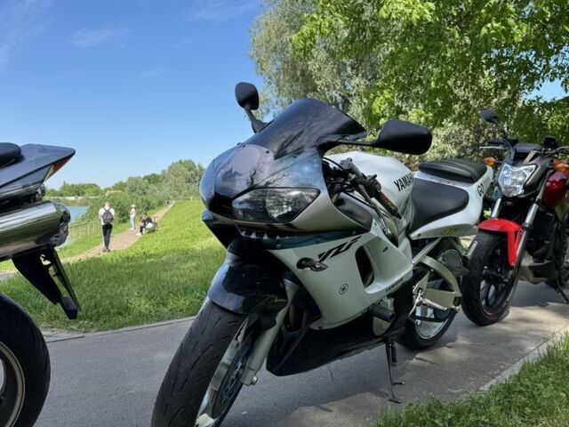 Ямаха R6, об'ємом двигуна 0.6 л та пробігом 0 тис. км за 3500 $, фото 1 на Automoto.ua