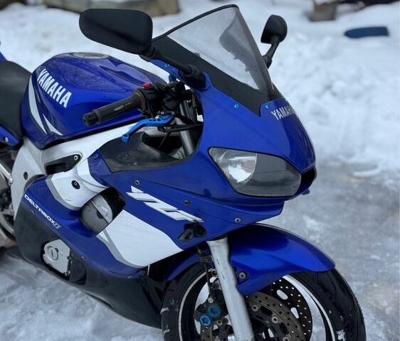 Ямаха Р6, объемом двигателя 0.6 л и пробегом 0 тыс. км за 4700 $, фото 3 на Automoto.ua