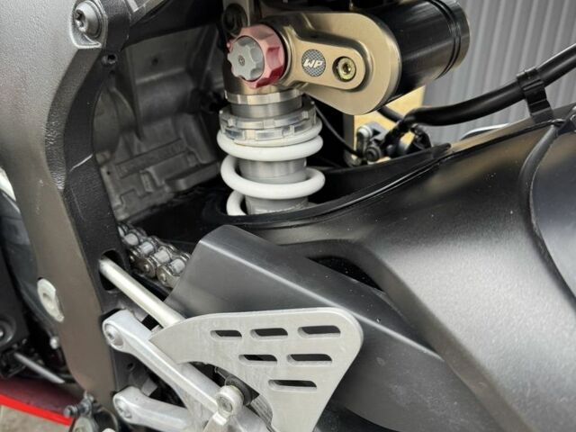 Ямаха Р6, объемом двигателя 0.6 л и пробегом 0 тыс. км за 6000 $, фото 18 на Automoto.ua