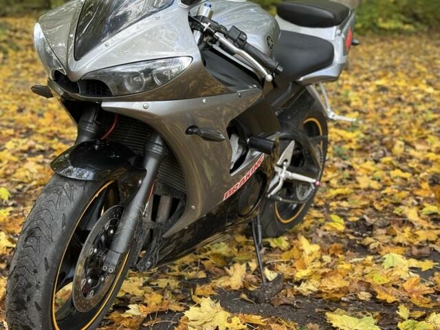 Ямаха R6, об'ємом двигуна 0.6 л та пробігом 0 тис. км за 5500 $, фото 3 на Automoto.ua