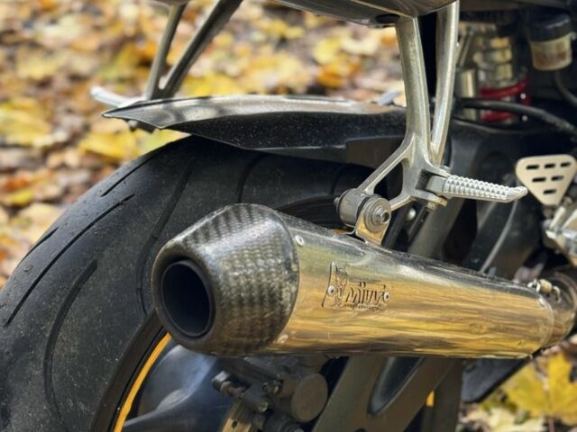 Ямаха R6, об'ємом двигуна 0.6 л та пробігом 0 тис. км за 5500 $, фото 5 на Automoto.ua