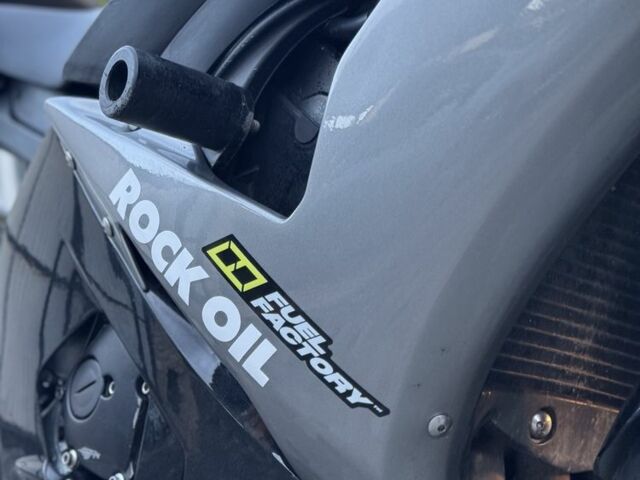 Ямаха R6, об'ємом двигуна 0.6 л та пробігом 0 тис. км за 5500 $, фото 10 на Automoto.ua