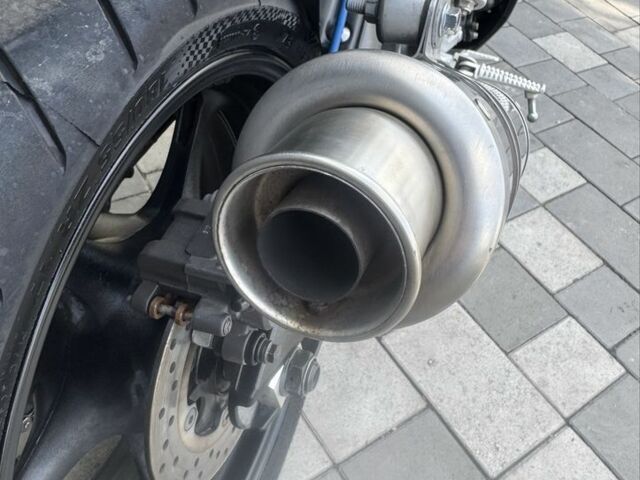 Ямаха R6, об'ємом двигуна 0.6 л та пробігом 0 тис. км за 6000 $, фото 11 на Automoto.ua