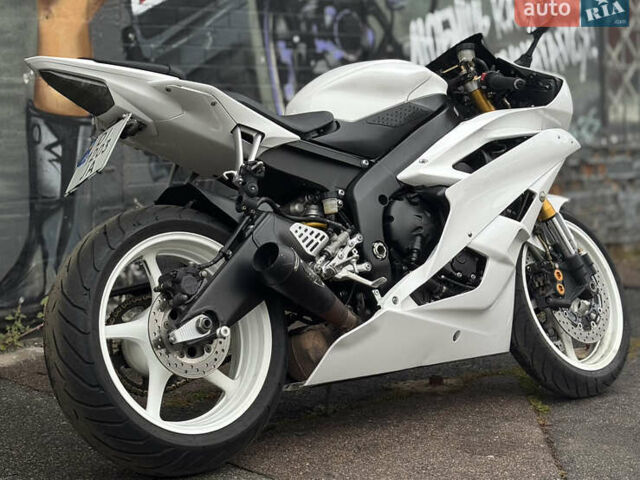 Ямаха R6, об'ємом двигуна 0 л та пробігом 33 тис. км за 6800 $, фото 1 на Automoto.ua