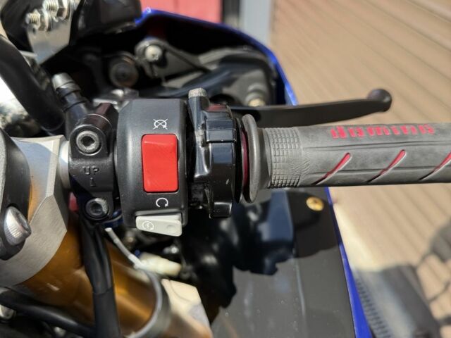 Ямаха Р6, объемом двигателя 0.6 л и пробегом 0 тыс. км за 8500 $, фото 9 на Automoto.ua