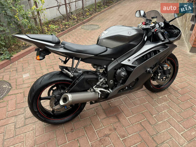 Ямаха Р6, объемом двигателя 0 л и пробегом 42 тыс. км за 9000 $, фото 2 на Automoto.ua