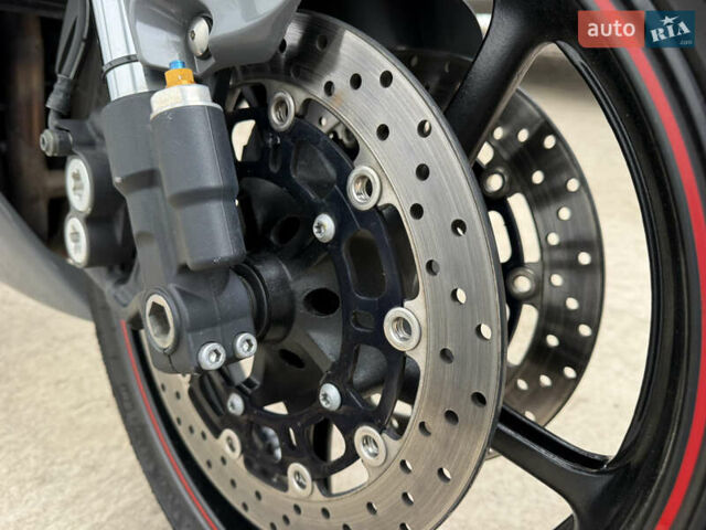 Ямаха Р6, объемом двигателя 0.6 л и пробегом 15 тыс. км за 8500 $, фото 10 на Automoto.ua