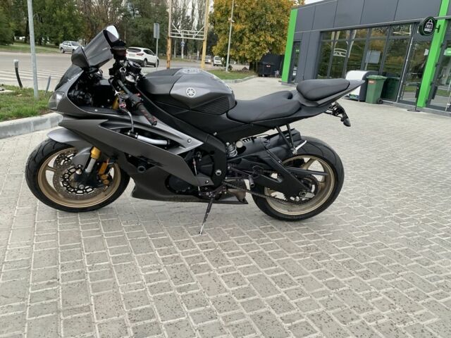 Ямаха Р6, объемом двигателя 0.6 л и пробегом 0 тыс. км за 7400 $, фото 4 на Automoto.ua