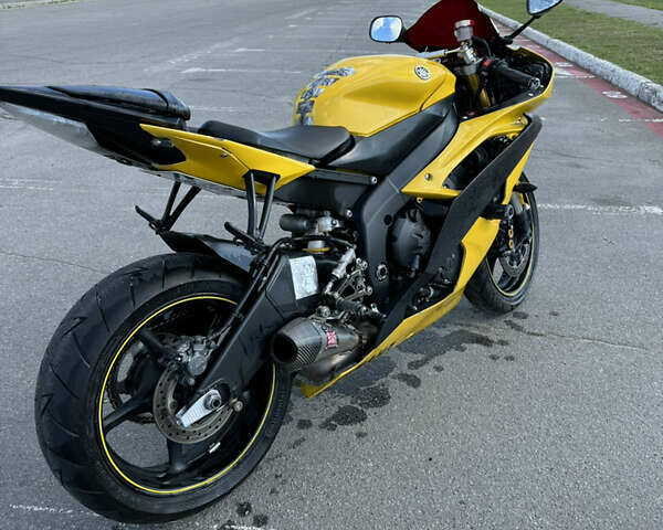 Желтый Ямаха Р6, объемом двигателя 0.6 л и пробегом 16 тыс. км за 7300 $, фото 6 на Automoto.ua