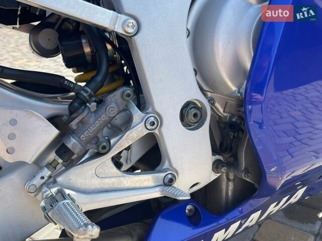 Синий Ямаха Р6, объемом двигателя 0.6 л и пробегом 48 тыс. км за 3500 $, фото 7 на Automoto.ua