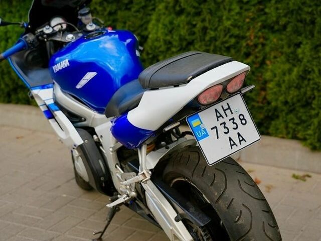 Синій Ямаха R6, об'ємом двигуна 0.6 л та пробігом 58 тис. км за 3200 $, фото 5 на Automoto.ua