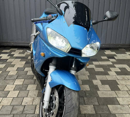 Синий Ямаха Р6, объемом двигателя 0.6 л и пробегом 44 тыс. км за 4600 $, фото 10 на Automoto.ua