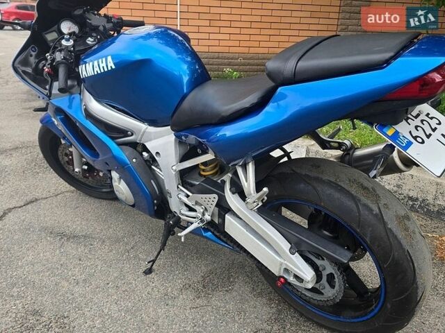 Синий Ямаха Р6, объемом двигателя 0.6 л и пробегом 36 тыс. км за 5300 $, фото 4 на Automoto.ua