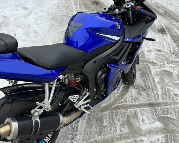 Синий Ямаха Р6, объемом двигателя 0.6 л и пробегом 35 тыс. км за 5900 $, фото 8 на Automoto.ua