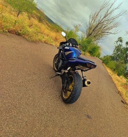 Синій Ямаха R6, об'ємом двигуна 0.6 л та пробігом 56 тис. км за 2000 $, фото 6 на Automoto.ua