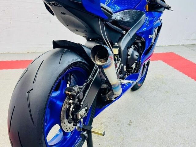 Синій Ямаха R6, об'ємом двигуна 0.6 л та пробігом 15 тис. км за 13000 $, фото 5 на Automoto.ua