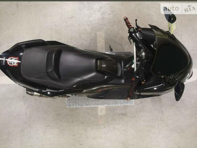 Черный Ямаха Т-макс, объемом двигателя 0.5 л и пробегом 69 тыс. км за 4950 $, фото 2 на Automoto.ua