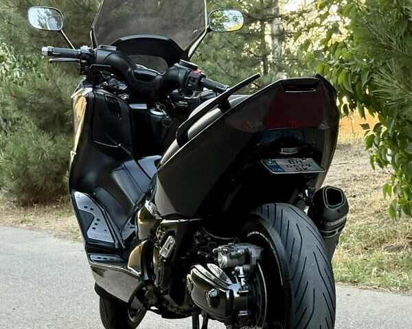 Черный Ямаха Т-макс, объемом двигателя 0.5 л и пробегом 19 тыс. км за 5999 $, фото 27 на Automoto.ua
