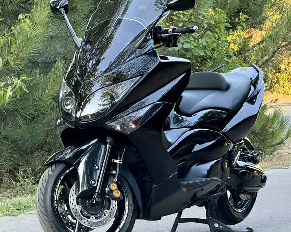 Черный Ямаха Т-макс, объемом двигателя 0.5 л и пробегом 19 тыс. км за 5999 $, фото 17 на Automoto.ua