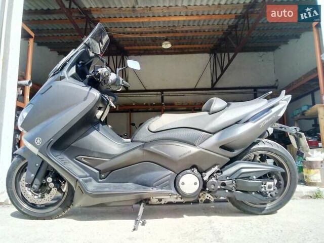 Чорний Ямаха T-max, об'ємом двигуна 0.53 л та пробігом 58 тис. км за 9000 $, фото 6 на Automoto.ua