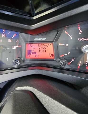 Черный Ямаха Т-макс, объемом двигателя 0.53 л и пробегом 13 тыс. км за 8450 $, фото 4 на Automoto.ua