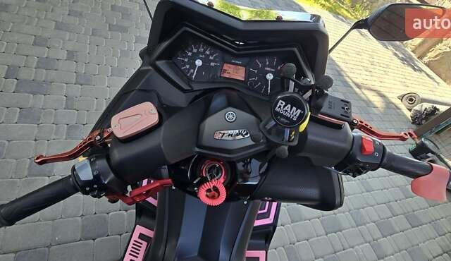 Черный Ямаха Т-макс, объемом двигателя 0.53 л и пробегом 13 тыс. км за 8450 $, фото 5 на Automoto.ua