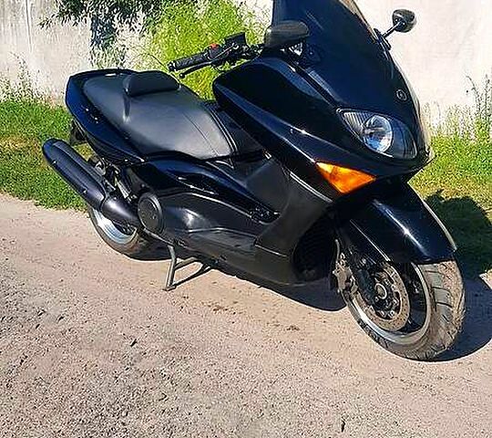 Ямаха T-max, об'ємом двигуна 0.5 л та пробігом 30 тис. км за 3200 $, фото 6 на Automoto.ua