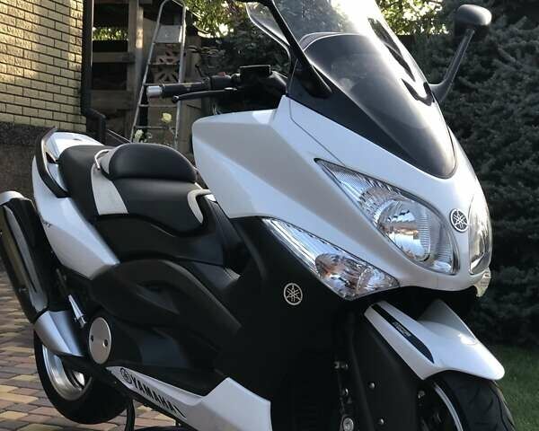 Ямаха Т-макс, объемом двигателя 0 л и пробегом 41 тыс. км за 4850 $, фото 6 на Automoto.ua