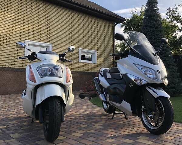 Ямаха Т-макс, объемом двигателя 0 л и пробегом 41 тыс. км за 4850 $, фото 31 на Automoto.ua