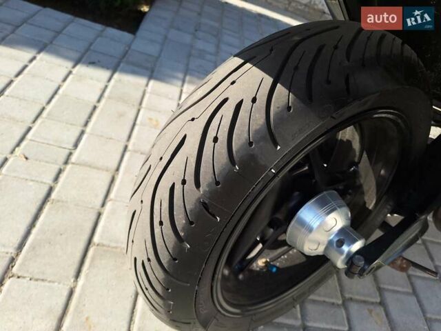 Ямаха Т-макс, объемом двигателя 0.5 л и пробегом 60 тыс. км за 6500 $, фото 5 на Automoto.ua