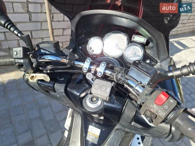 Ямаха Т-макс, объемом двигателя 0.5 л и пробегом 60 тыс. км за 6500 $, фото 9 на Automoto.ua