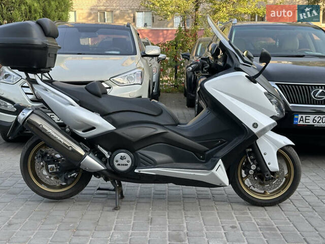 Ямаха T-max, об'ємом двигуна 0.53 л та пробігом 12 тис. км за 6900 $, фото 1 на Automoto.ua