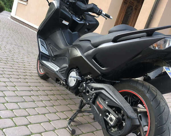 Ямаха Т-макс, объемом двигателя 0.53 л и пробегом 17 тыс. км за 4000 $, фото 8 на Automoto.ua