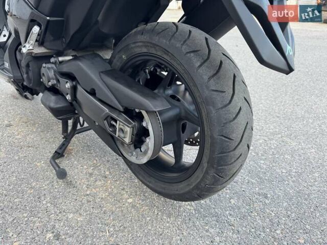 Ямаха Т-макс, объемом двигателя 0 л и пробегом 20 тыс. км за 9700 $, фото 13 на Automoto.ua