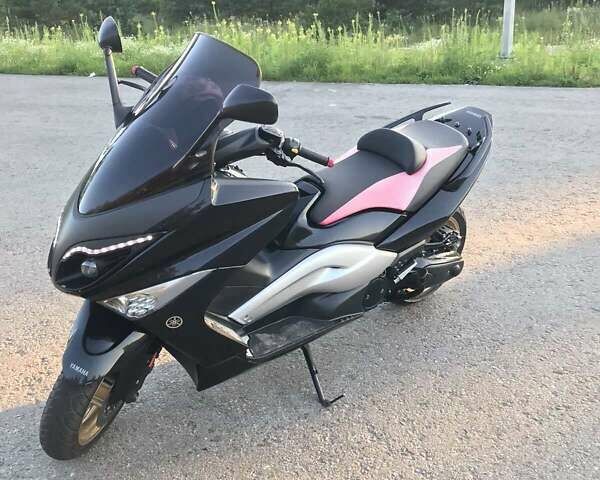 Ямаха Т-макс, объемом двигателя 0 л и пробегом 31 тыс. км за 4300 $, фото 3 на Automoto.ua