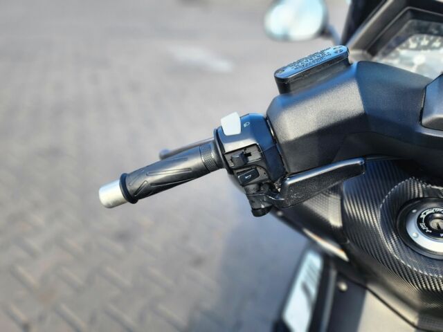 Ямаха Т-макс, объемом двигателя 0.53 л и пробегом 0 тыс. км за 7200 $, фото 10 на Automoto.ua