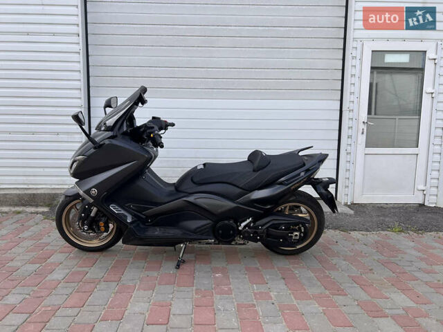 Сірий Ямаха T-max, об'ємом двигуна 0.53 л та пробігом 12 тис. км за 9300 $, фото 4 на Automoto.ua