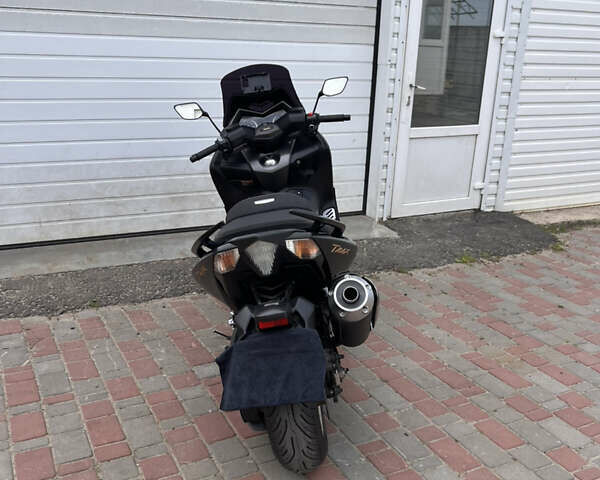 Сірий Ямаха T-max, об'ємом двигуна 0.53 л та пробігом 12 тис. км за 9300 $, фото 6 на Automoto.ua