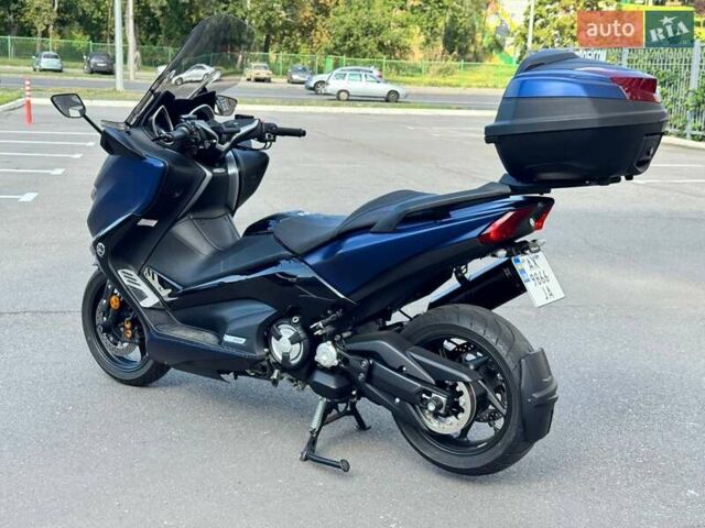 Синій Ямаха T-max, об'ємом двигуна 0.53 л та пробігом 6 тис. км за 9999 $, фото 4 на Automoto.ua