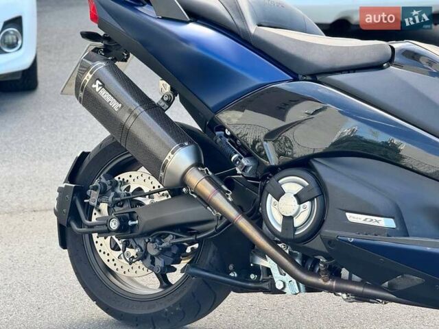 Синій Ямаха T-max, об'ємом двигуна 0.53 л та пробігом 6 тис. км за 9999 $, фото 5 на Automoto.ua