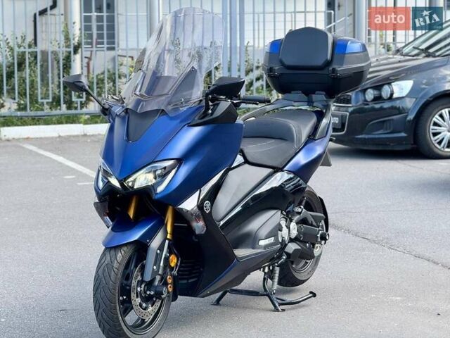 Синій Ямаха T-max, об'ємом двигуна 0.53 л та пробігом 6 тис. км за 9999 $, фото 2 на Automoto.ua