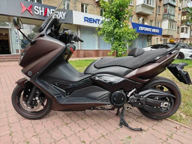 Ямаха ТМАКС, объемом двигателя 0.53 л и пробегом 0 тыс. км за 7400 $, фото 2 на Automoto.ua
