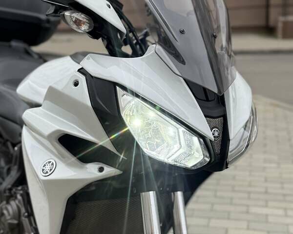 Белый Ямаха TRACER, объемом двигателя 0.69 л и пробегом 32 тыс. км за 8300 $, фото 5 на Automoto.ua