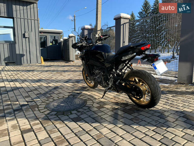 Черный Ямаха TRACER, объемом двигателя 0.89 л и пробегом 7 тыс. км за 15800 $, фото 9 на Automoto.ua