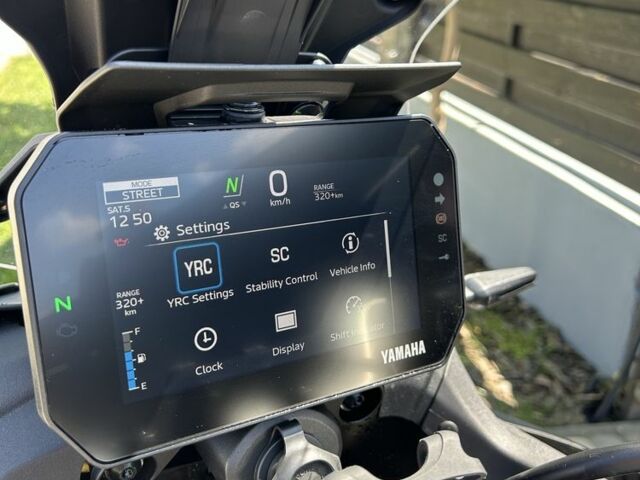 Ямаха TRACER, объемом двигателя 0.9 л и пробегом 0 тыс. км за 16000 $, фото 6 на Automoto.ua