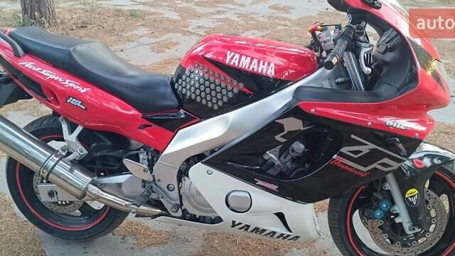 Красный Ямаха Тундер, объемом двигателя 0.6 л и пробегом 42 тыс. км за 3600 $, фото 1 на Automoto.ua