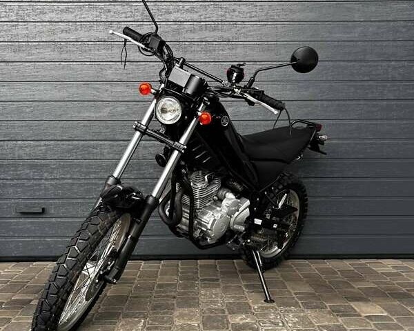 Черный Ямаха Трикер, объемом двигателя 0.25 л и пробегом 1 тыс. км за 4000 $, фото 2 на Automoto.ua