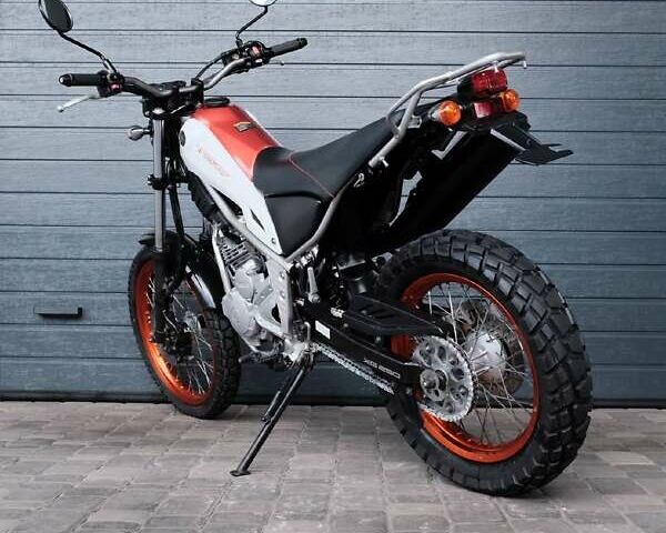 Оранжевый Ямаха Трикер, объемом двигателя 0.25 л и пробегом 14 тыс. км за 4100 $, фото 6 на Automoto.ua